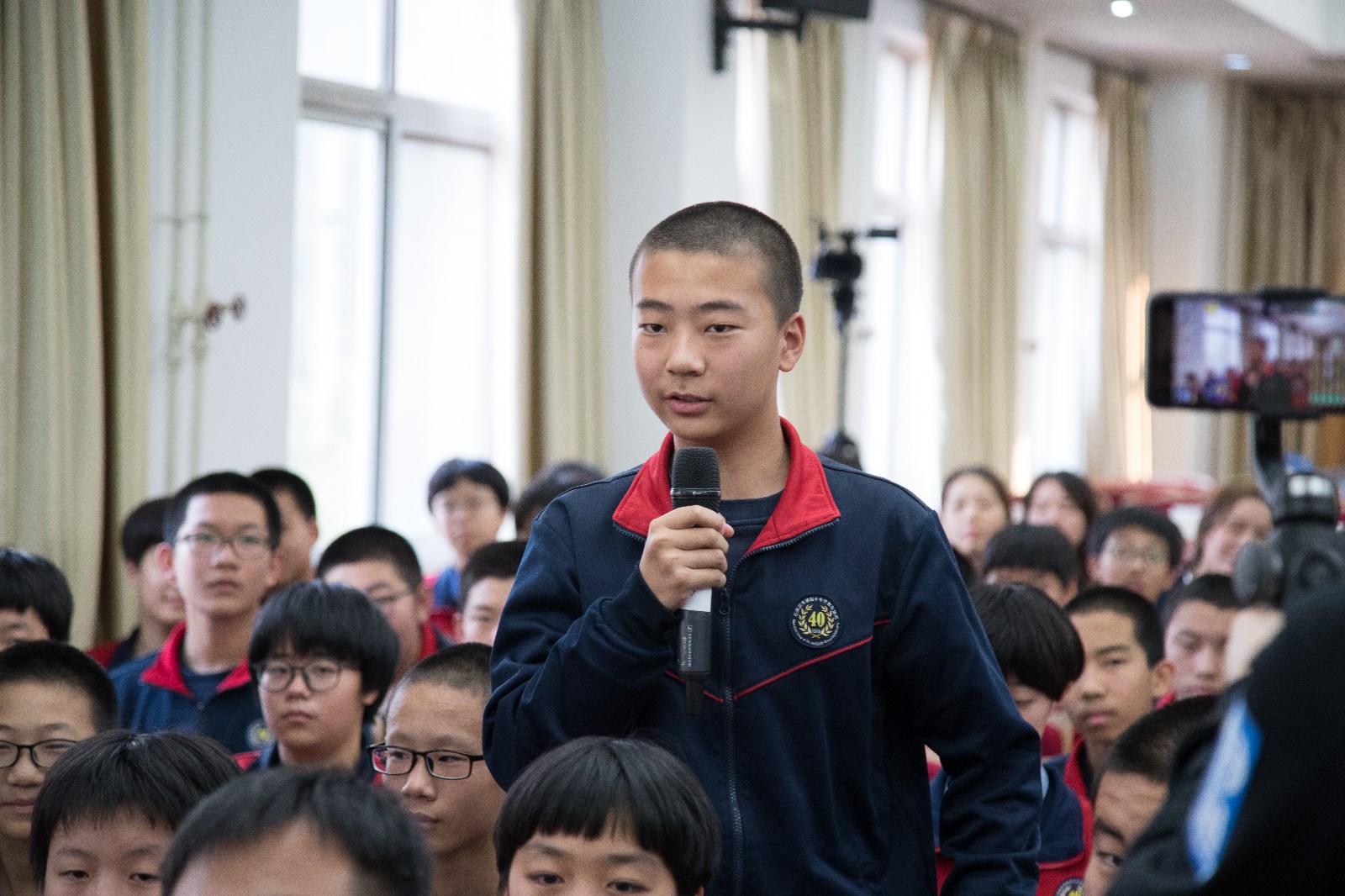 20181114094927_8学生提问.jpg 20181114094927_8学生提问.jpg