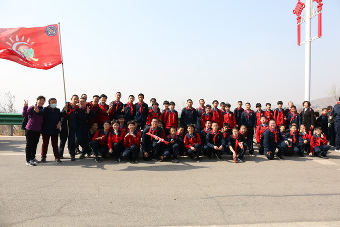 20190404183617_45S1803班合影.JPG