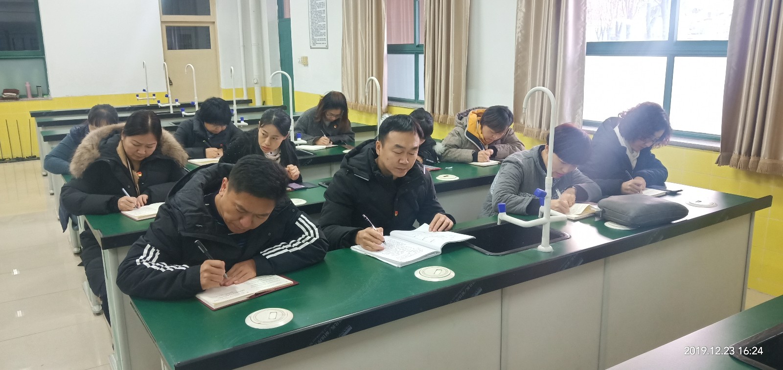 20191230154435_微信图片_20191226142143.jpg 20191230154435_微信图片_20191226142143.jpg
