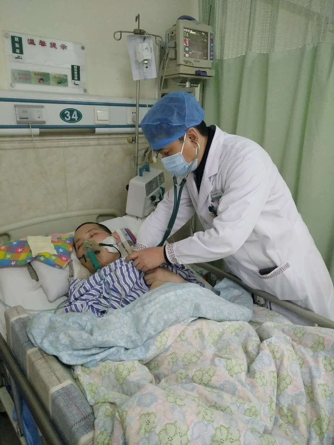 20200220104312_Q1912班李宗翊爸爸查房.jpg 20200220104312_Q1912班李宗翊爸爸查房.jpg