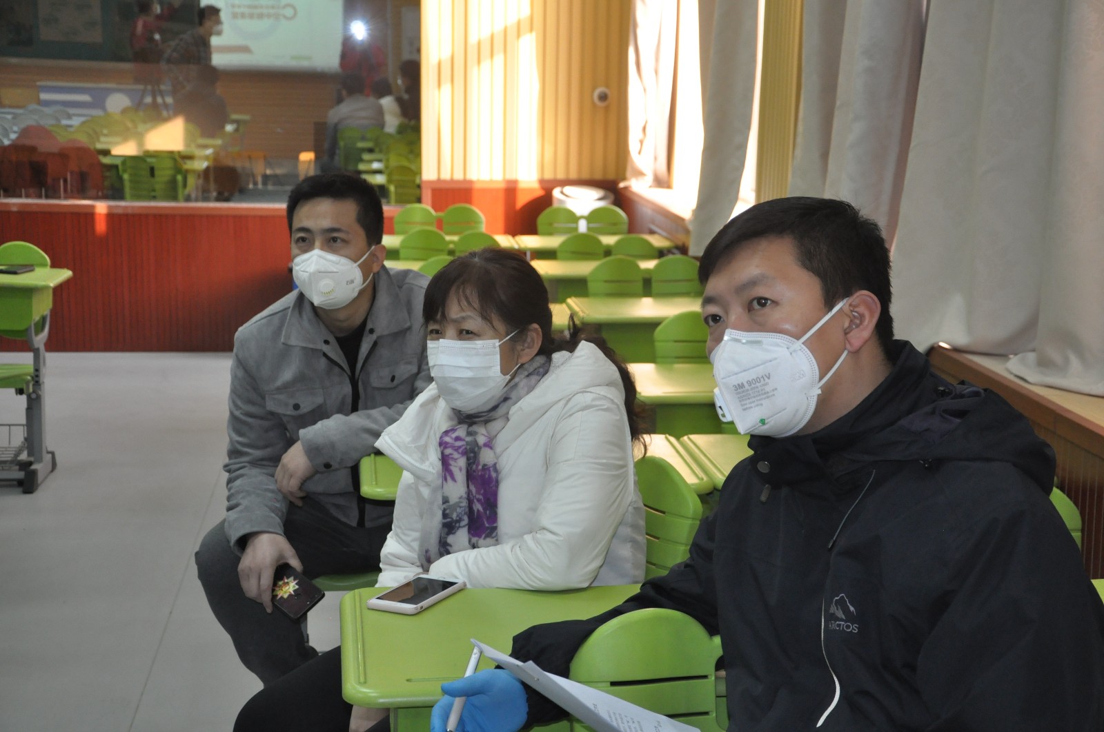 20200312091851_与网络技术人员沟通.JPG 20200312091851_与网络技术人员沟通.JPG