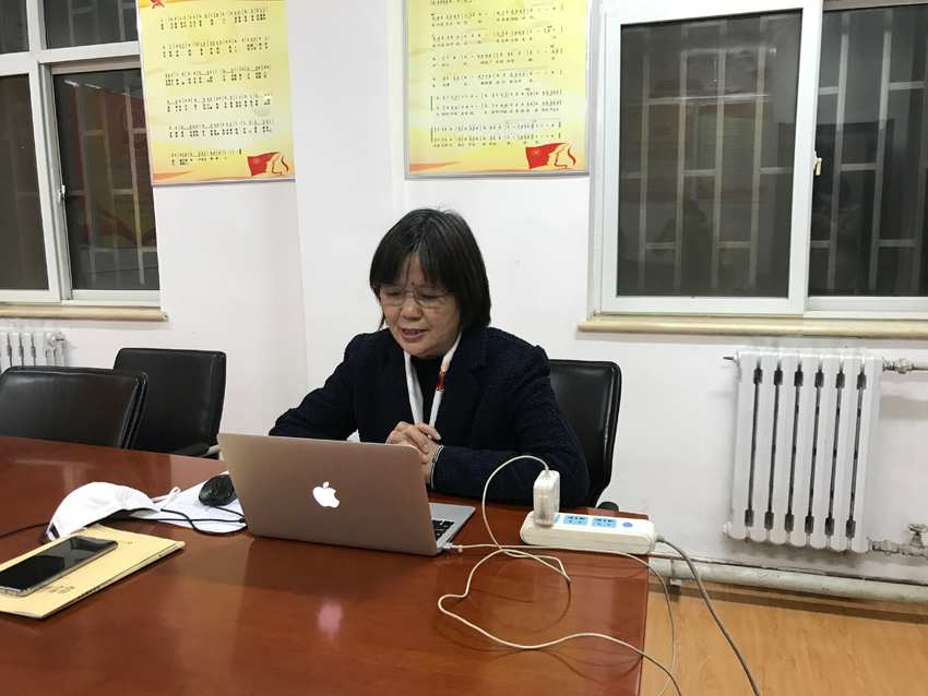 张慧英1.jpg