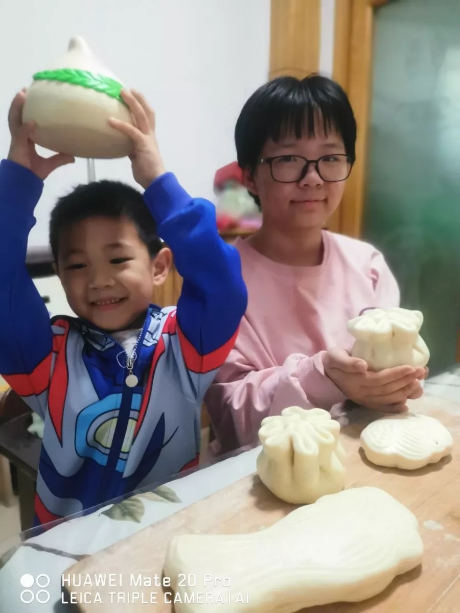 20210225104842_S2007何梓萌.jpeg 20210225104842_S2007何梓萌.jpeg