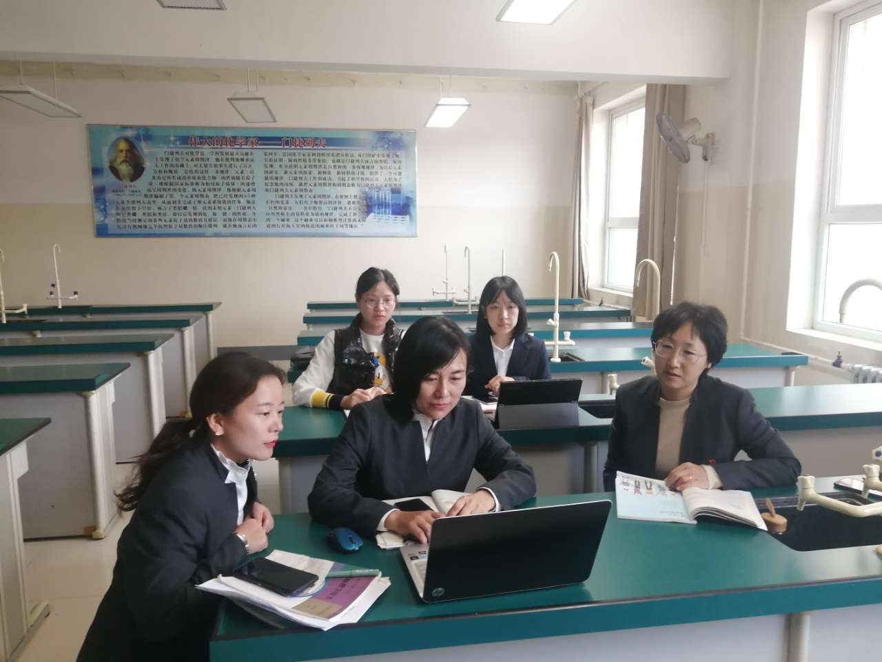 20211029161236_田晓征2.jpg 20211029161236_田晓征2.jpg