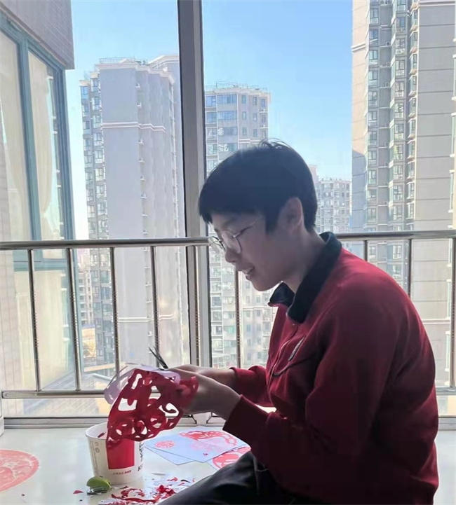 20220311171225_2005王菲玥.jpg