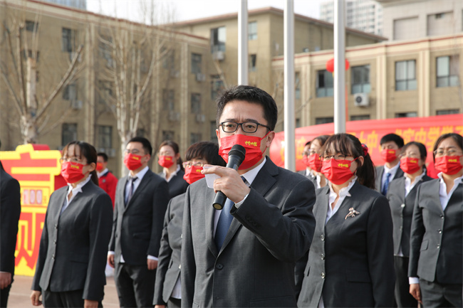 20220316102505_教师宣誓1.JPG 教师宣誓1.JPG