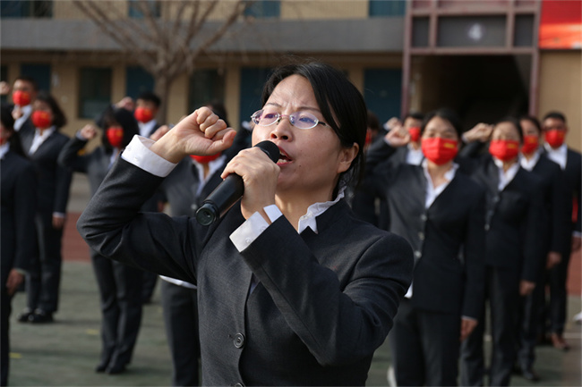 20220316102547_教师宣誓1_副本.jpg