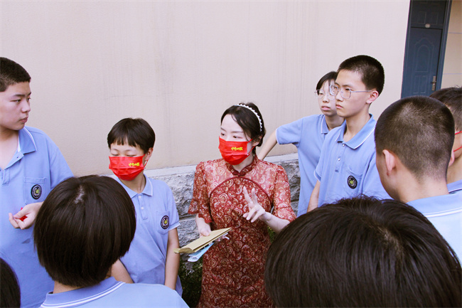 20220621121253_送考教师12.JPG