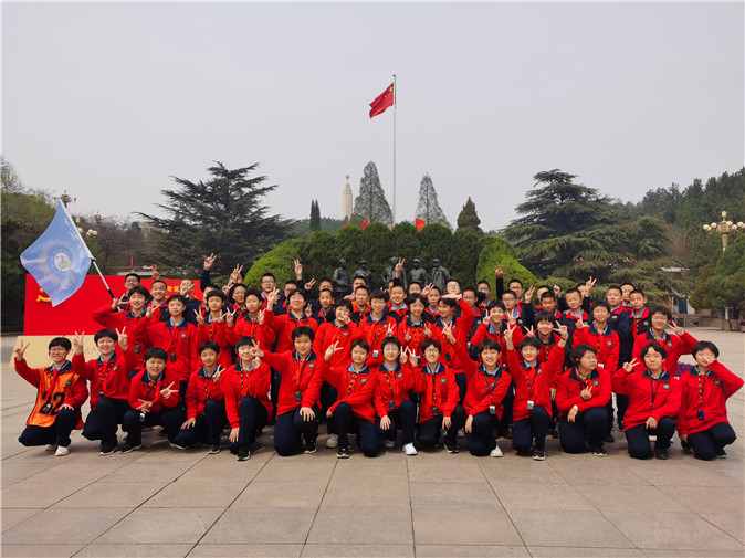 20230506095155_2222合影.jpg