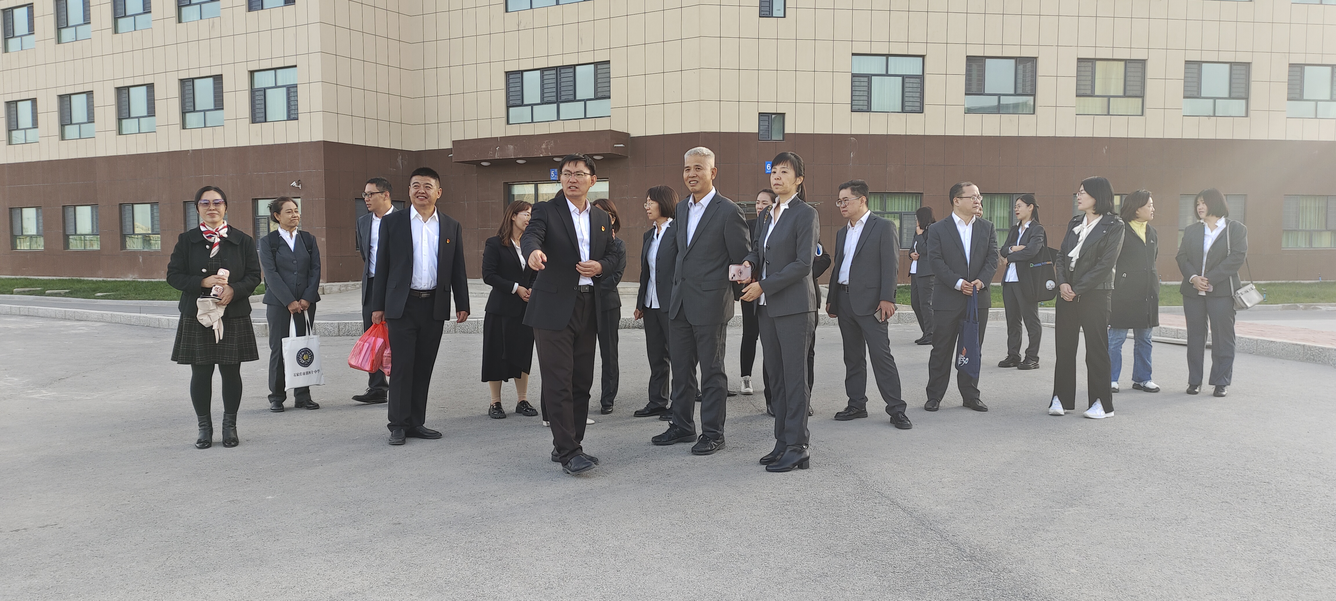 微信图片_20231026105238.jpg 微信图片_20231026105238.jpg
