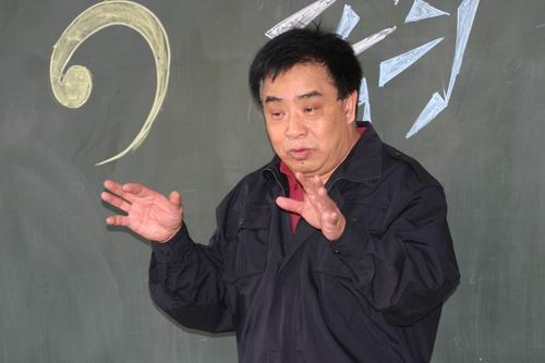 合唱节班会请来的老师!!