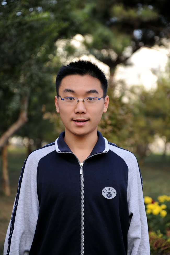 12-王昊达-保送北京大学-二中,人才辈出的摇篮。感谢母校!